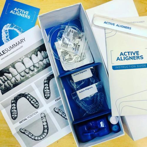 Active Aligners - Whats in the Box
